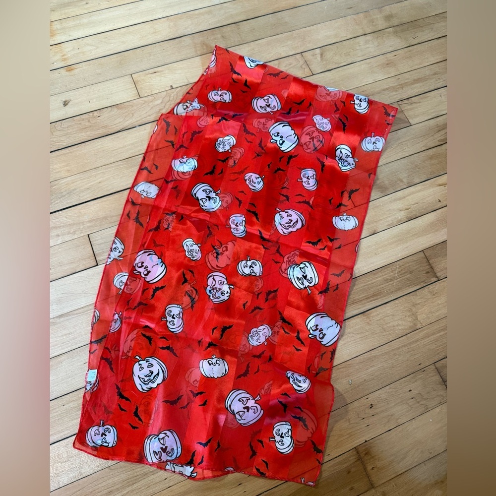 Orange pumpkin all‎ over print scarf